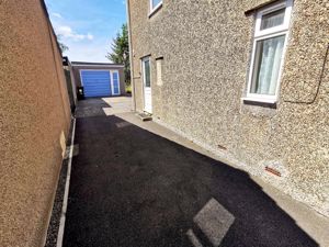 Driveway- click for photo gallery